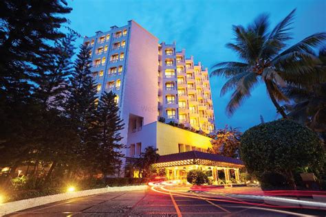 Vivanta Ernakulam, Marine Drive - Ernakulam, Kochi | Wedding Venue Cost