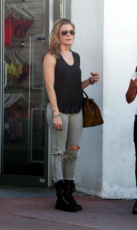 LeAnn Rimes Miami Bikini Shopping Mavrixphoto Photo Journalism