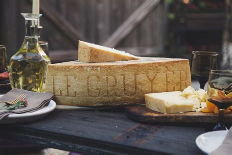 Le Gruy Re Cheese Made In Switzerland Emmi Usa