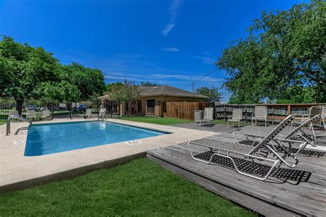 Photo Gallery - Beeville Station - Beeville, TX