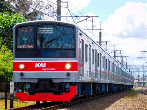 Tiga Rangkaian KRL Seri 205 Asal Jalur Musashino Lakukan Uji Dinamis