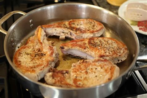 Red Wine Pork Chops Pasquale Sciarappa Recipes