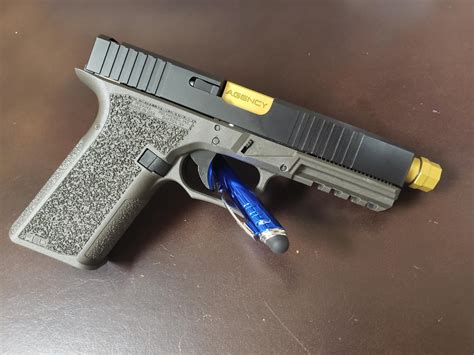 Finished My First Polymer 80 Build Glock 17 Aware I Need Sights And