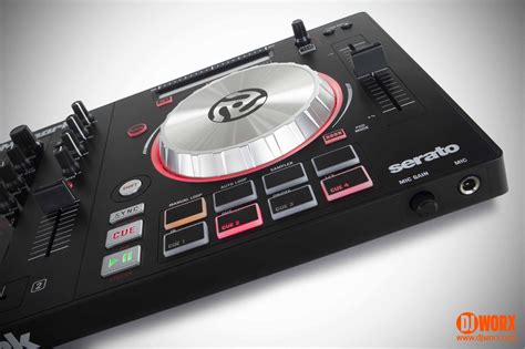 REVIEW: Numark Mixtrack Pro 3 Controller | DJWORX