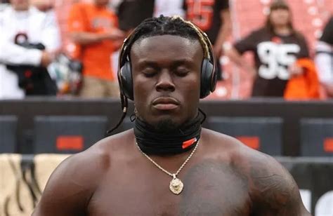 Browns David Njoku Reveals Photo Of Burned Face After Brave Battle