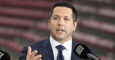 Adam Schefter breaks down likelihood Patriots, Commanders trade back in ...