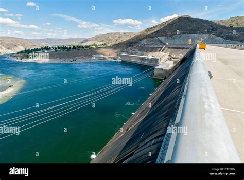 Washington, Coulee Dam, Grand Coulee Dam on the Columbia River Stock ...