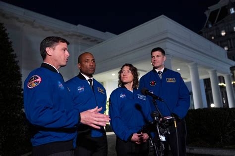 NASA’s Artemis II crew visits the White House | WWLP