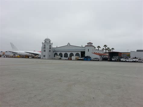 Four Hidden Pieces of History at LAX – Cranky Flier