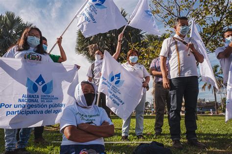 An Unlikely Band Of Water Defenders Fights Chronic Shortages In El Salvador