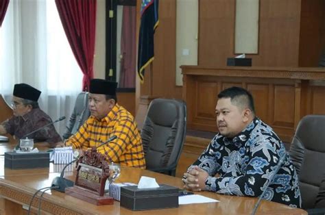 Babak Baru Kisruh Smpn Dt Parmato Alam Minta Jangan Ada Intervensi