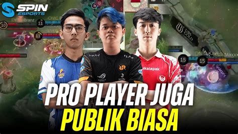 PRO PLAYER JUGA MANUSIA MOMENT MOMENT SAAT PRO PLAYER BLUNDER DI PRO