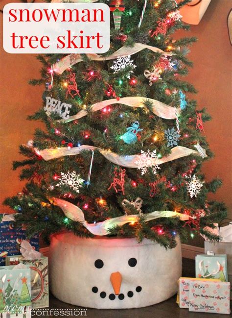 The Cutest DIY Snowman Tree Skirt for Christmas