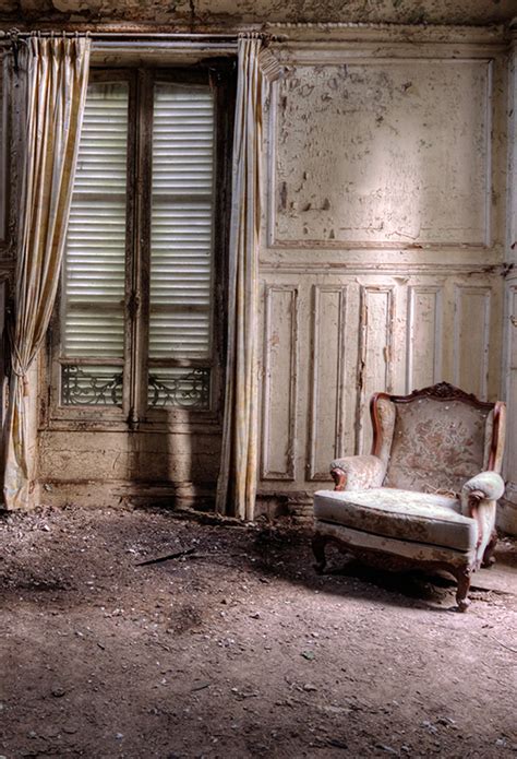 Abandoned Room White Armchair Photography Backdrop SBH0295 – Starbackdrop