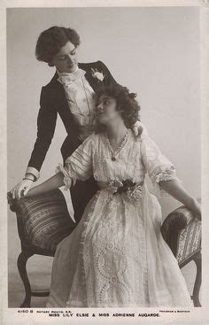 Women In Art Ideas Vintage Lesbian Lesbian Art Lesbian Couple