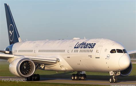 Lufthansa Boeing Dreamliner D Abpa Photo Netairspace