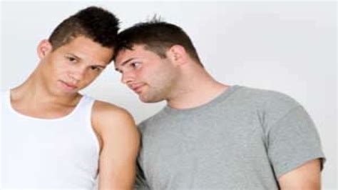 Tips To Have A Healthy Gay Relationship Boldsky