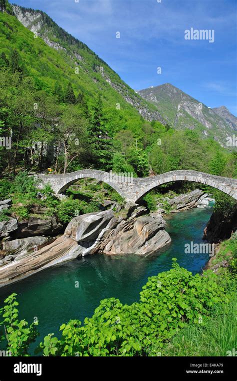 Valle Verzasca Tessin Tessin Schweiz Verzasca Immagini E Fotografie