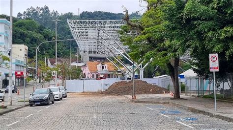 Rua Alberto Stein terá trecho coberto pelo novo boulevard do Parque