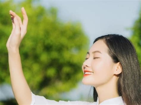 hot girl hiếm hoi lấy chồng năm tuổi nhan sắc hiện tại gây ngỡ ngàng