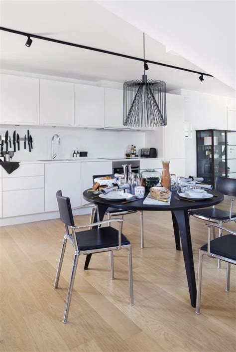Pink & blue home in Copenhagen | photos by Yvonne Wilhelmsen | Home ...