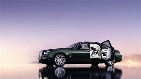 Hadiah Sang Koruptor Mobil Rolls Royce Ghost Extended Wheelbase Milik