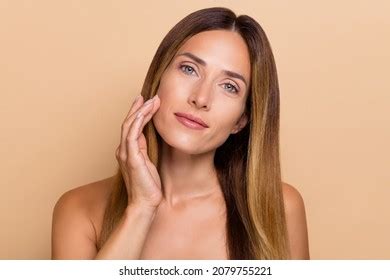 Hundred Mature Women Nice Nude Body Royalty Free Images Stock Photos Pictures Shutterstock