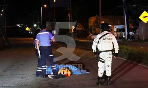 Muere Al Intentar Cruzar La Carretera Federal Sobre El Puente De Puerto