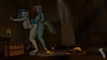 Rainbow Fuck Vinayl In Alleyway Xvideos