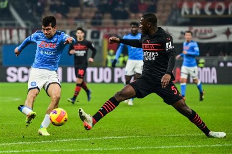 Menang Tipis Atas Milan Napoli Naik Ke Urutan Dua