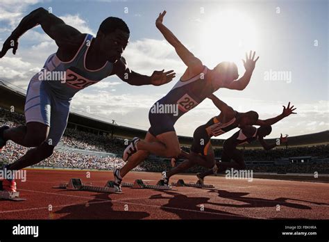 Male Athletes Starting Race Hi Res Stock Photography And Images Alamy