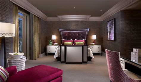 Las Vegas Romantic Hotels - Best On Strip & Most Luxury Accommodation