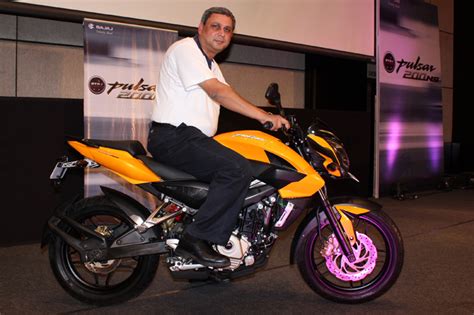 Bajaj Pulsar 200ns Launched Autocar India