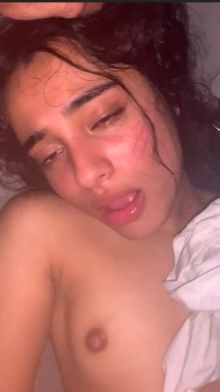 Hot Nri Babe Mitali Sucking Hard Fucking Overseas Desi Videos Pics DropMMS