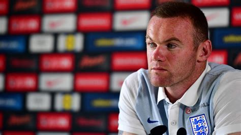 Rooney Issues Apology After Wedding Pics Go Public