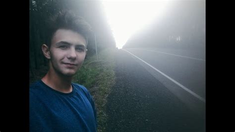 Алиса скажи 300 - YouTube