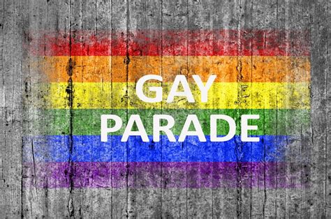 Gay Parade A Lgbt Vlajka Namalovan Na Pozad Textury Ed Beton Stock Fotografie Bennian