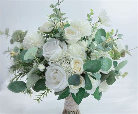 Bouquet De Verdure Blanche Bouquet Blanc De Bouquet De Etsy Ramo