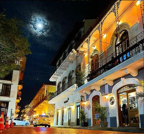 Do Not Miss This Review Of Blue Moon Tap House Casco Viejo