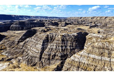 Exploring The Drumheller Badlands – Slow Travel Blog