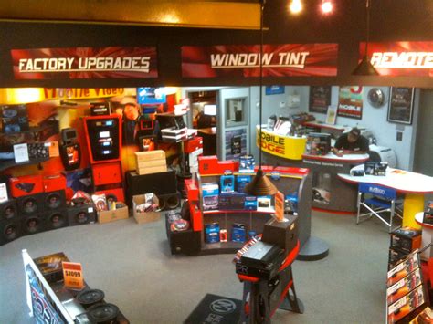 How to Choose a Window Tint Shop - Mobile Edge