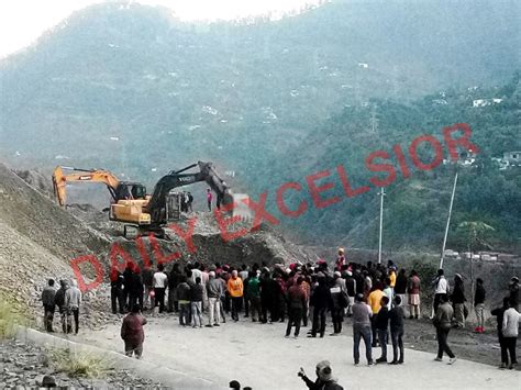 Fresh Landslide Near Ramban Again Blocks NH Jammu Kashmir Latest News