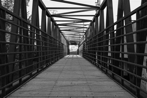 1 Point Perspective Photography Bridge