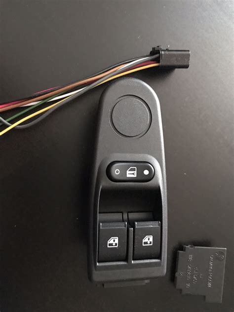 Блок ЭСП нового образца и так, по мелочи — Lada Калина седан, 1,6 л ...