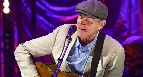 James Taylor Graces Manila Stage After 30 Years Treats Filipino Fans