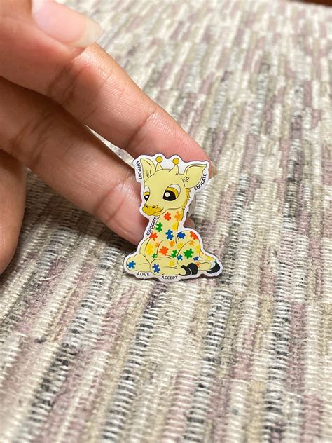 Amazon Cute Peccy Pin Giraffe Etsy