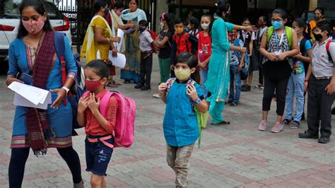 Delhi Govt Asks Private Schools to Refund Tuition Fees of Students From ...