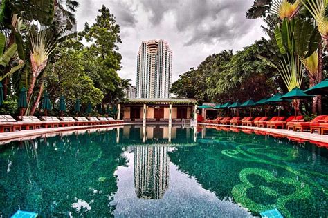 Mandarin Oriental Bangkok - Review of Hotel - Wild 'n' Free Diary