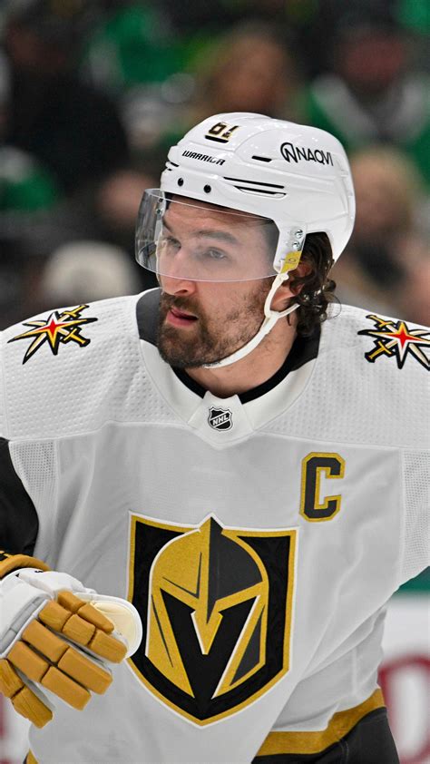 Adin Hill's Incredible Saves in Game 6 Leave Fans in Awe, Achievements