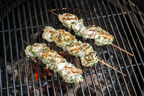 How To Cook Chicken Kabobs On Electric Grill - Recipes.net